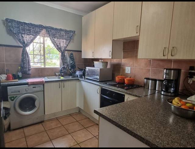 2 BEDROOM PROPERTY TO RENT IN OLYMPUS AH